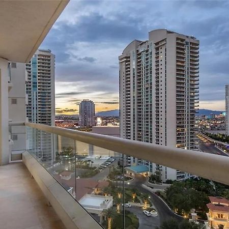Stunning Four Bedroom Fully Professionally Remodeled Apartment Las Vegas Exteriér fotografie