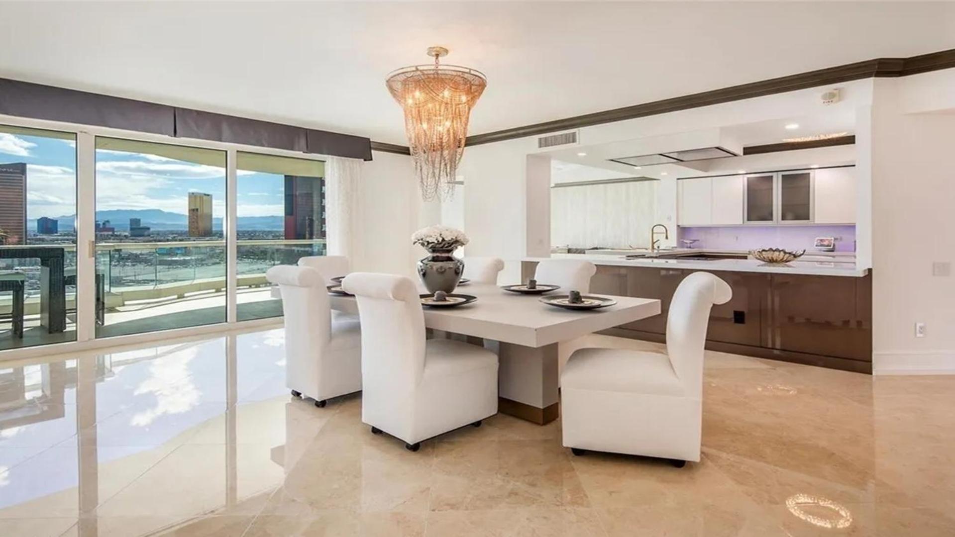 Stunning Four Bedroom Fully Professionally Remodeled Apartment Las Vegas Exteriér fotografie