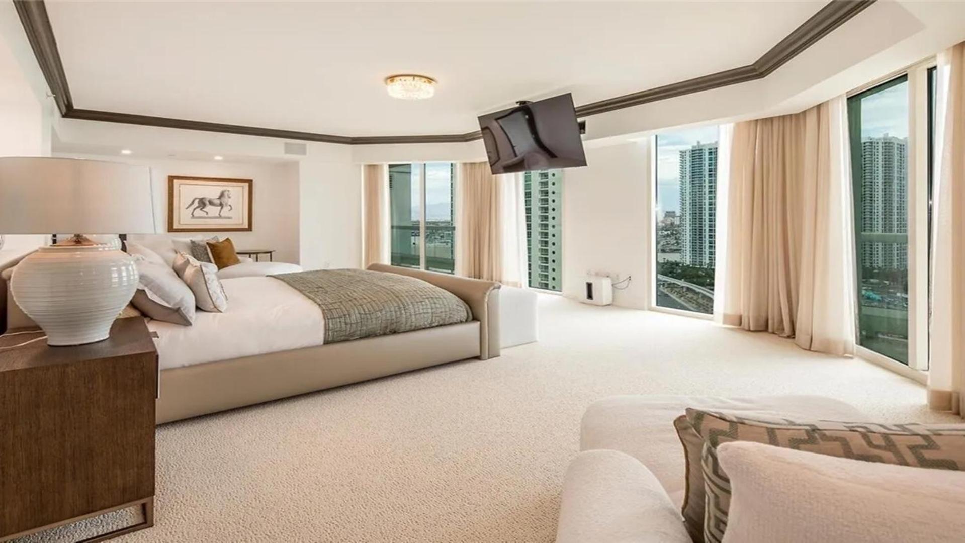 Stunning Four Bedroom Fully Professionally Remodeled Apartment Las Vegas Exteriér fotografie