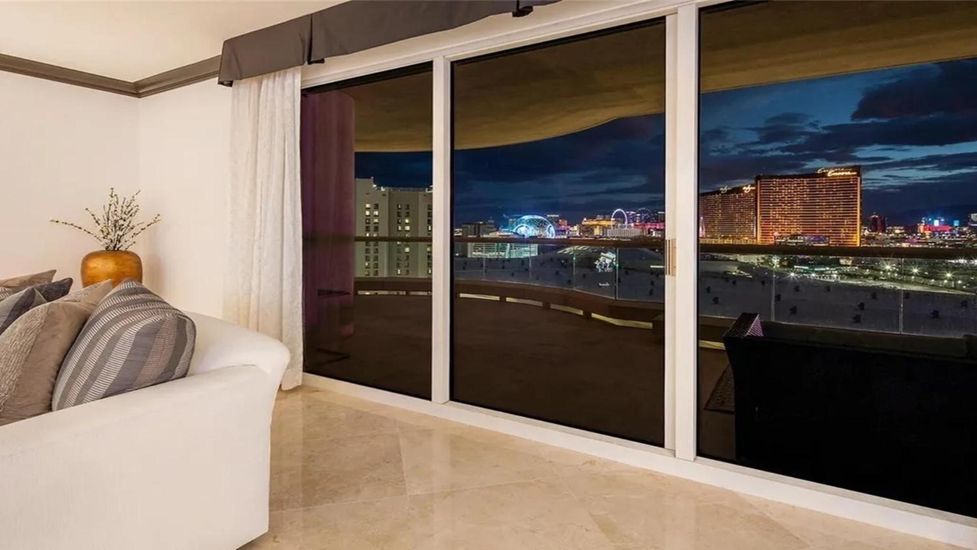 Stunning Four Bedroom Fully Professionally Remodeled Apartment Las Vegas Exteriér fotografie